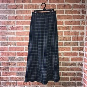 🌿VINTAGE FIND🌿 Long Plaid Pleated Skirt